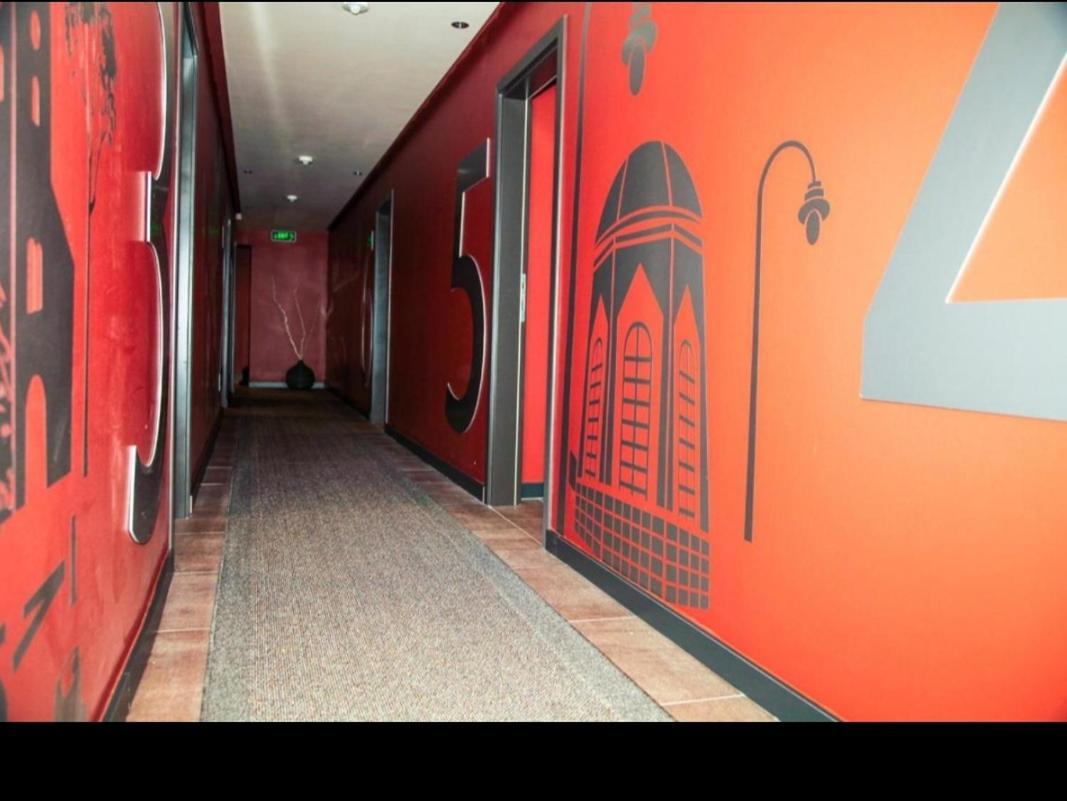 Motel Korzo Bihac Bilik gambar