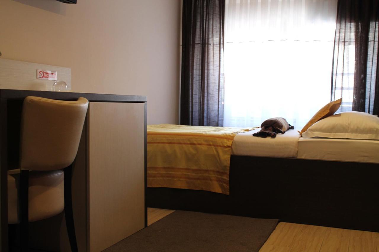 Motel Korzo Bihac Luaran gambar